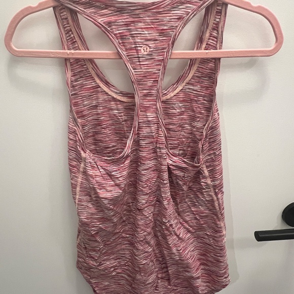 Lululemon Yogi Racer Back III - Picture 2 of 3